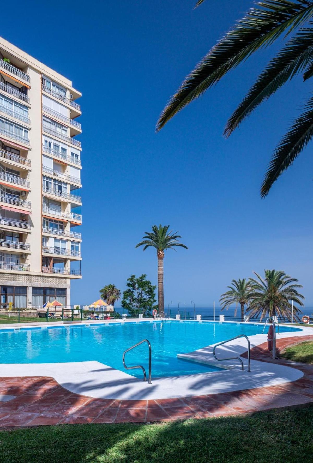 ¡Magnificas Vistas Al Mar! Piscina Y Wifi Gratis Apartment Torremolinos Exterior foto